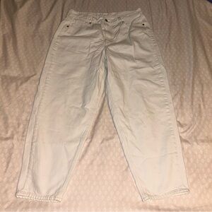 American Eagle Relaxed Mom Jeans